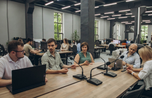 Besides other ecommerce services Besides other ecommerce services